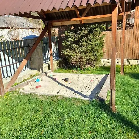 Zhelikhovskykh Apartmán