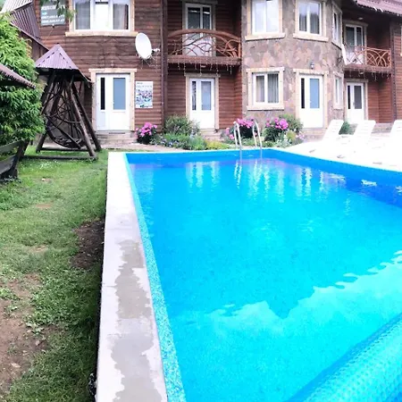 Zhelikhovskykh Apartmán Tatariv