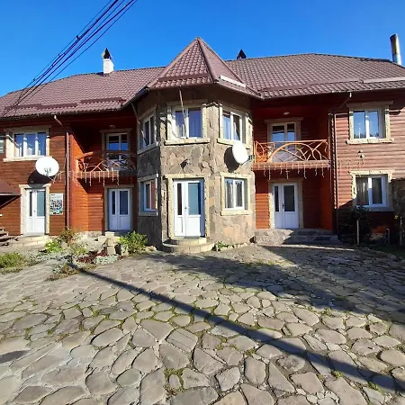 Zhelikhovskykh Apartment