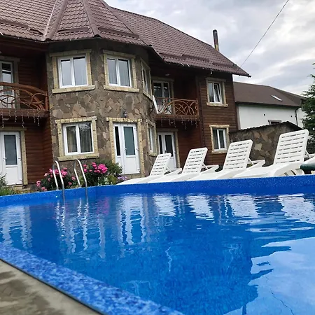 Apartment Zhelikhovskykh Tatariw