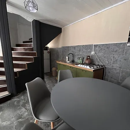 Zhelikhovskykh Apartment